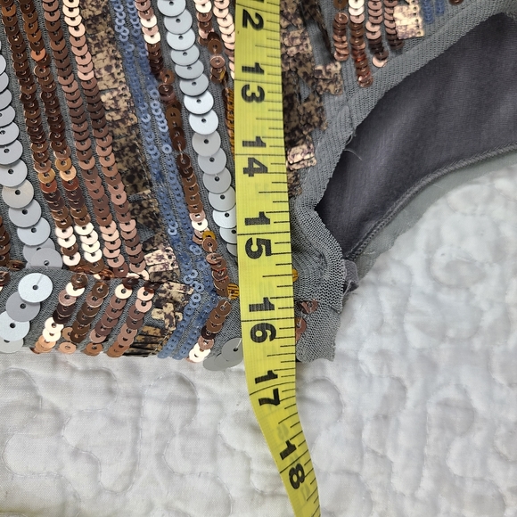 Chelsea and violet sequin dress - Picture 5 of 6